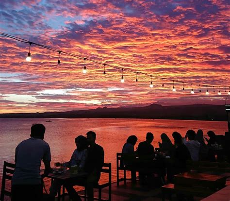 Pantai Seruni Bantaeng Spot Instagramable Bagi Penikmat Senja Fajar