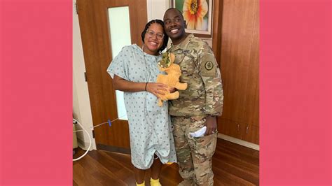 Military Husband Returns Home To Surprise Pregnant Wife Gma