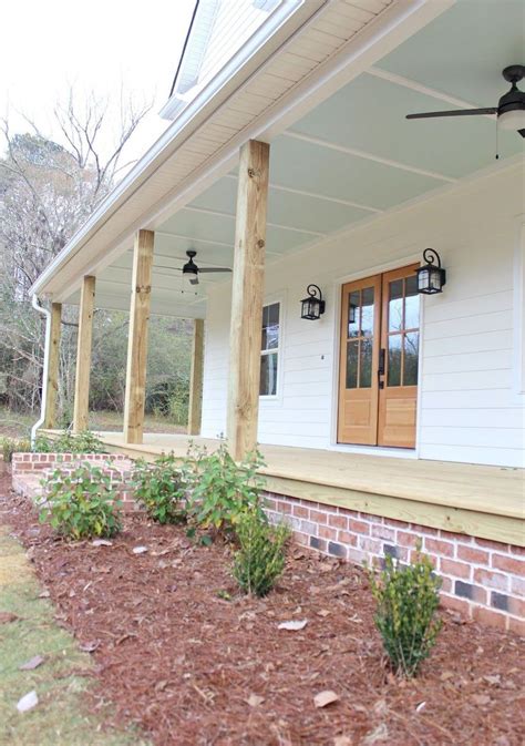 Cool 75 Stunning Farmhouse Front Porch Decor Ideas Homemainly