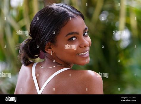 Beautiful Young Cuban Woman In A Park In Havana Cuba Stock Photo Alamy