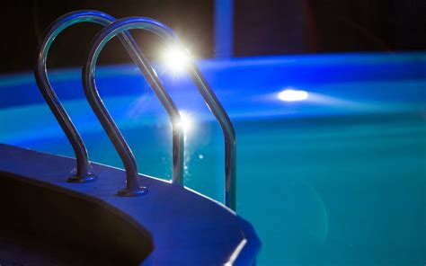 Swim Below The Stars 5 Tips For Improved Nighttime Swimming