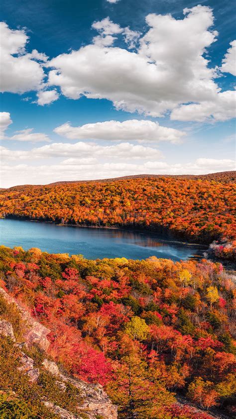 Lake Of The Clouds Porcupine Mountains In Fall Color Upper Michigan