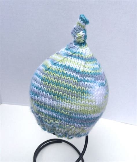 Knitting Pattern Knot Top Newborn Baby Hat To Knit By Swanjay