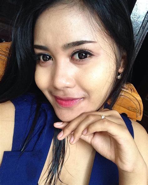 Pin On Ayu Sintya Dewi