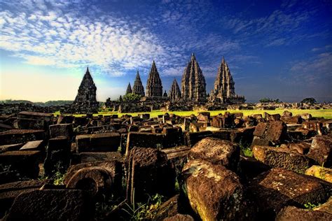 Atau mandi yang berhukum sunnah, seperti mandi akan melaksanakan shalat jumat, maupun shalat idulfitri dan idul adha. 5 Tempat Wisata di Yogyakarta yang Wajib Dikunjungi ...