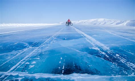Film The Frozen Road Voyage En Bikepacking En Arctique Canadien