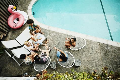 Instagramable Surprise Pool Party Ideas Images