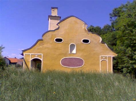 30 Creative Houses Look Like Human Face Hdpixels