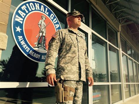 Ms National Guard Recruiting Offices Reopen With Armed Recruiters
