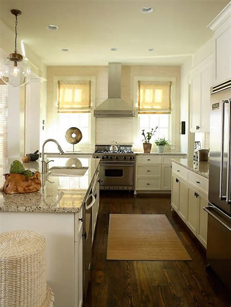 You can opt for lesser cabinetry in your cooking space. 20 Amazing Transitional Kitchen Designs For Your Home ...