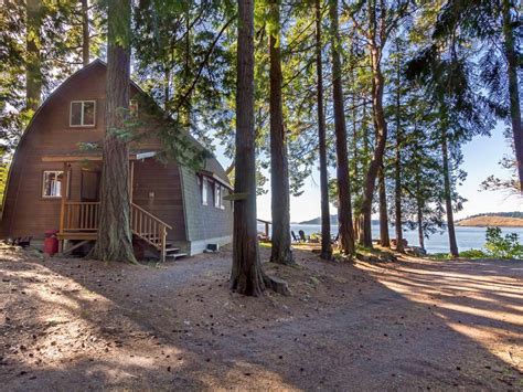 Roche harbor resort, friday harbor picture: Waterfront Cabin near Roche Harbor! - (Elephant House ...