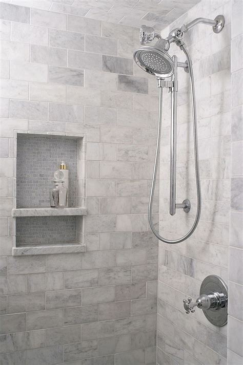 57 Amazing Small Master Bathroom Tile Makeover Design Ideas
