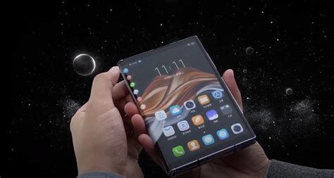 The Worlds First Foldable Phone Gets A Next Gen Model With 5g Cnet