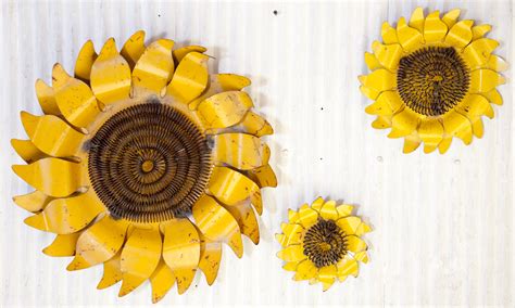 Dhgate offers a large selection of home decor for kitchen and statue home decor with superior quality and exquisite craft. Rustic Tin Sunflower Wall Art