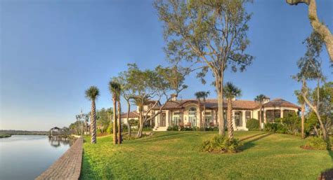 Little hawkins island is a stunningly beautiful private island residence set among live oak and palm trees. Little Hawkins Island - Georgia, United States http://www ...