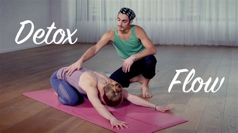Detox Yoga Flow Detox Your Body In 5 Steps With Matt Giordano