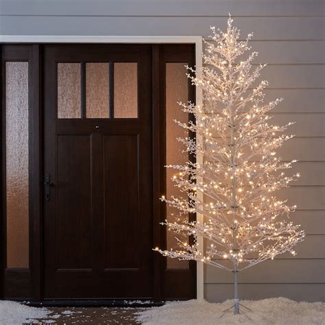 Ge Color Choice 7 Ft Winterberry Pre Lit White Artificial Christmas