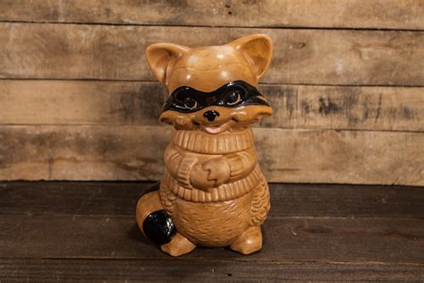 Vintage Twin Winton Raccoon Cookie Jar Brown Black Kitchen Cabin Decor