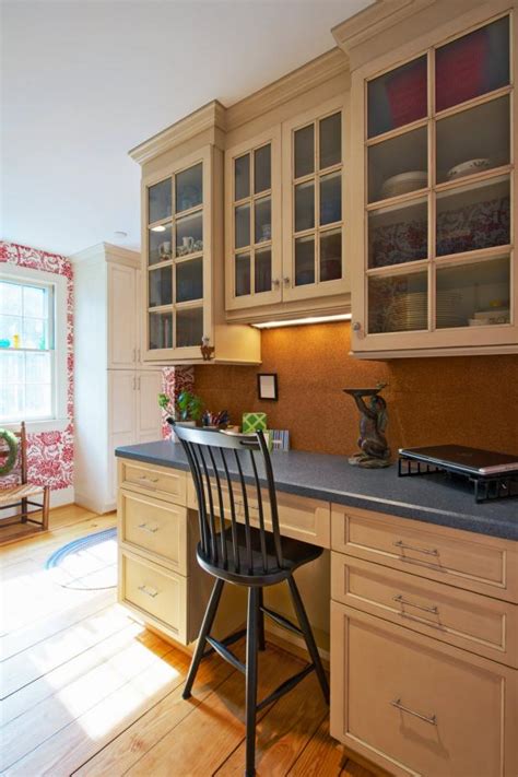 Check spelling or type a new query. Kitchen Office With Built-In Desk | HGTV