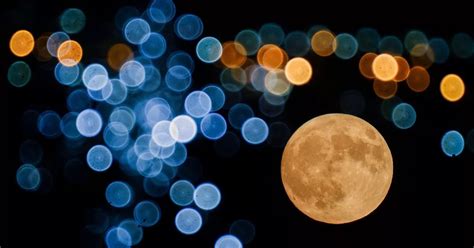 When is the November full Moon and why is it called the Beaver Moon