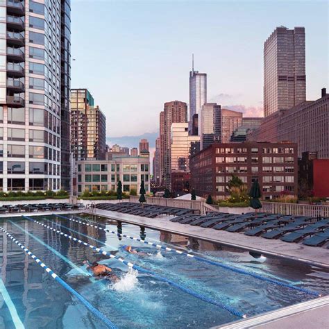 Best Rooftop Pools Chicago UPDATE