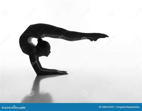 Flexible Girl Makes A Beautiful Pose Bandw Stock Image Image Of Ballet