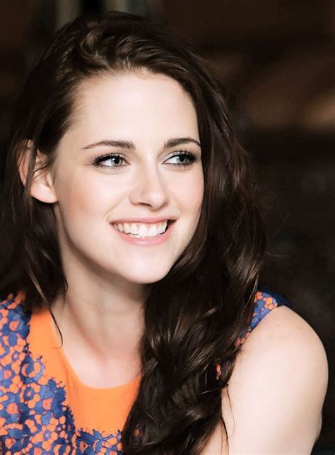 Kristen Stewart She Has One Of The Most Beautiful Smiles