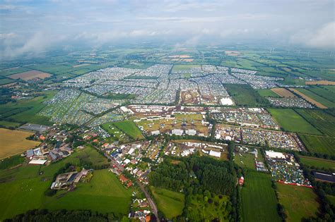 C'est un trou de verdure. Wacken 2013 Outro bei WackenTV | W:O:A - Wacken Open Air
