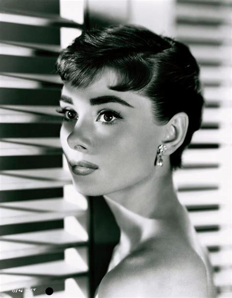 Audrey Hepburn Biography The Charming Life Of Audrey And How She Coped