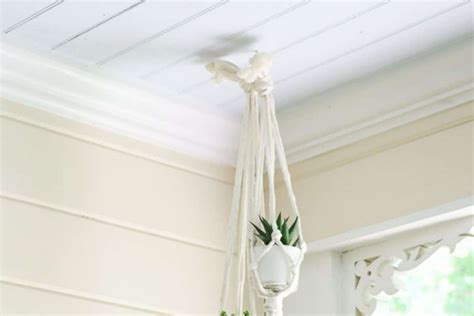 If you are an admirer of colonial architecture, you may have noticed an interesting tradition in curb appeal. BEST HAINT BLUE PAINT COLORS FOR YOUR PORCH CEILING