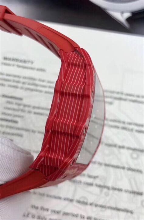 The tonneau case measures 44.5mm x 49.94 mm, is 13.15 mm thick and is made of quartz tpt, a resin infused material that is. RM35-02 Rafael Nadal Automatic Red Quartz TPT - Watchesmiles