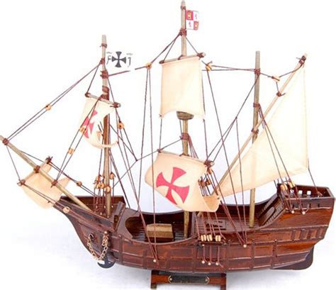 China Antique Wooden Ship Model Wooden Sail Boat Model Merchant Ship