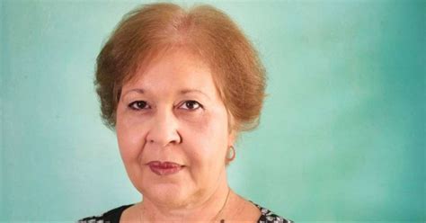 Seguridad Del Estado Detiene A Intelectual Cubana Alina López Hernández