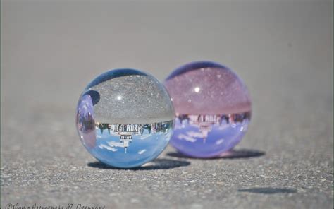 Marble Globe Sphere Glass Circle See Through Reflection Shine