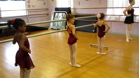 How To Do Ballet Beautiful Pliesmov Youtube