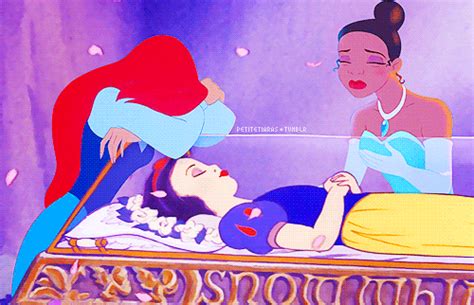 Snow White Crying  Find And Share On Giphy