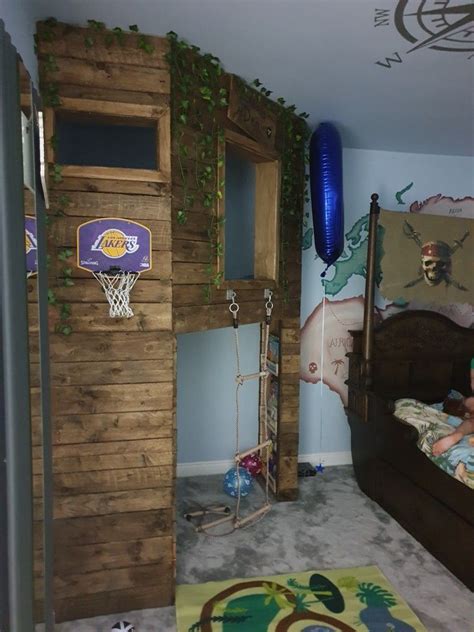 Pin by lisa thompson on danes pirate room ideas | kids bedroom. Pirate bedroom with treehouse den | Pirate bedroom, Themed ...