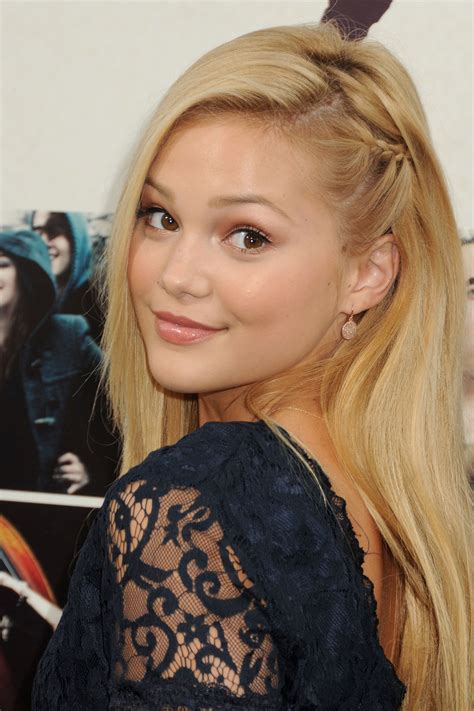 Olivia Holt Pictures In An Infinite Scroll 324 Pictures