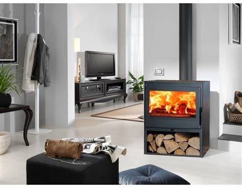 Promo Poêle à bois dana ecodesign noir mat kw panadero chez Brico Dépôt