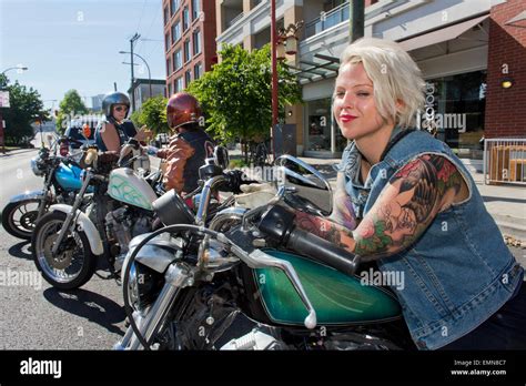 Biker Chick Hi Res Stock Photography And Images Alamy