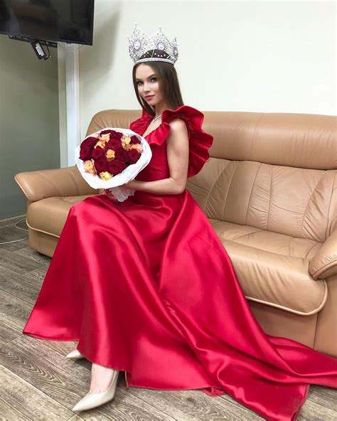 Miss Russia Yulia Polyachikhina Official Thread