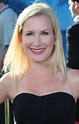 Angela Kinsey Pictures (114 Images)