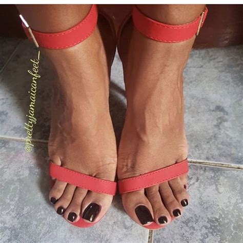 tributetofeet no instagram “ prettyjamaicanfeet veinyfeet feet beauty gorgeous toes