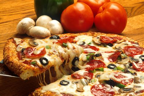 national pizza day our 10 best pizza toppings fuzzable