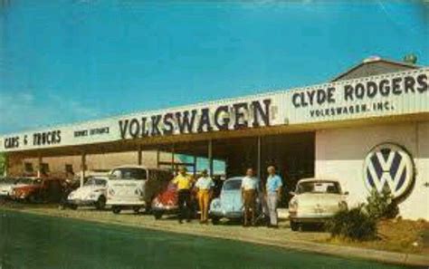 Vw Dealership Volkswagen 181 Volkswagen Vw Dealership