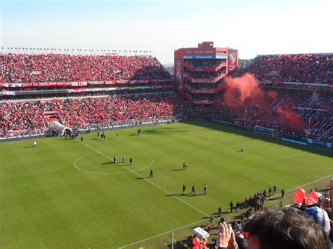 Estadio Libertadores De América La Doble Visora