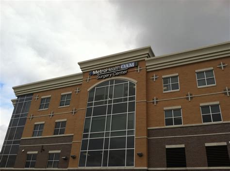 Metro Health invests $1M in orthopedic surgery suite ...