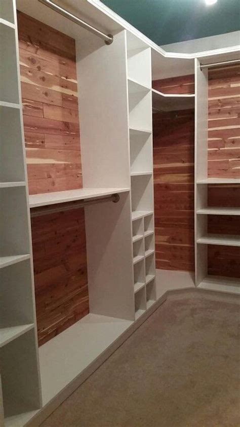 40 Best Small Walk In Bedroom Closet Organization And Design Ideas For