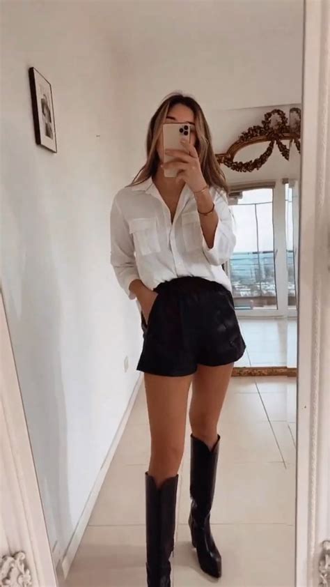 Camisa Short Y Botas Bucaneras Night Club Outfits Office Outfits