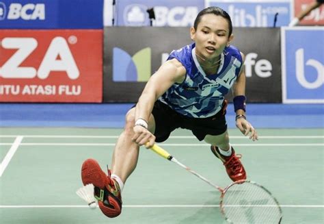 Find the perfect tai tzu ying stock photos and editorial news pictures from getty images. Malaysia Masters: Taiwan's Tai Tzu-ying knocks P. V Sindhu ...